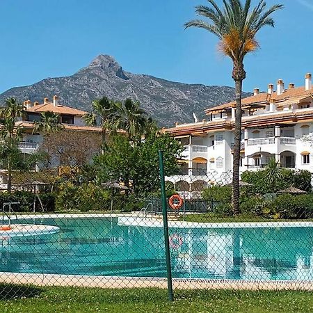 マルベーリャApartamento Deluxe Puerto Banusアパートメント エクステリア 写真